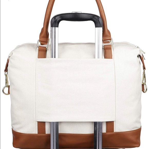 Carry on Travel Bag / sleepover bag - Picture 2 of 5